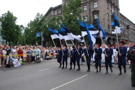 Таллинн встретит огонь юбилейного Праздника песни и танца