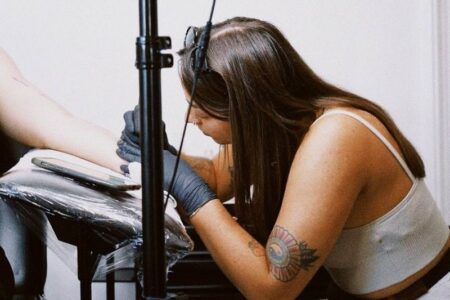 Идеи минималистических татуировок на запястье