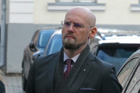 «Это игнорирование Конституции»: Варро Вооглайд — о преследовании Эстонской православной церкви Московского патриархата
