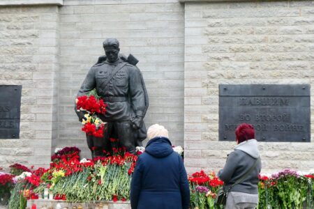 Полиция перед 9 мая: публичные собрания в поддержку агрессии запрещены