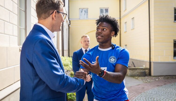 54655159672_e0327d6971_c